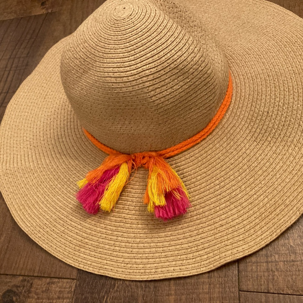 Serra Wide Brim Floppy Sun Hat w/ Tassel Detail Beach Vacation OSFM